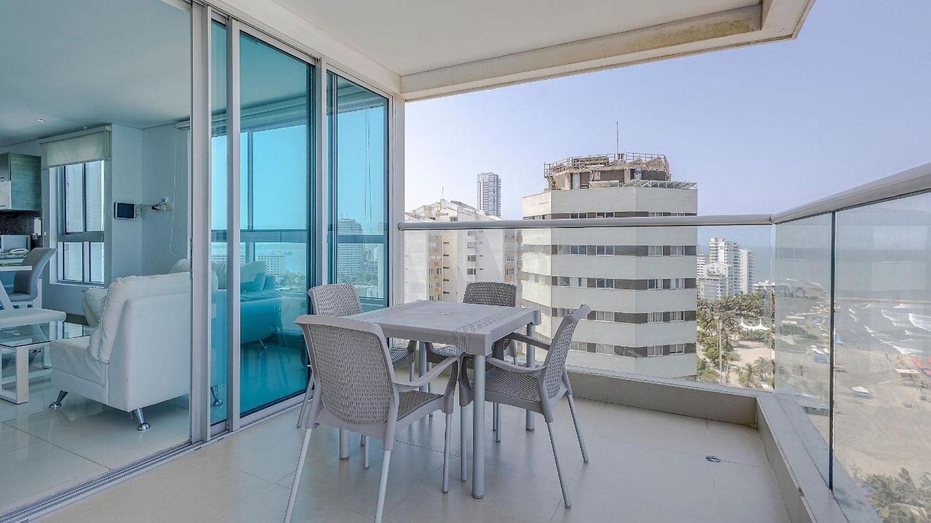Vista 280 G Frente Al Mar Bocagrande Apartamento